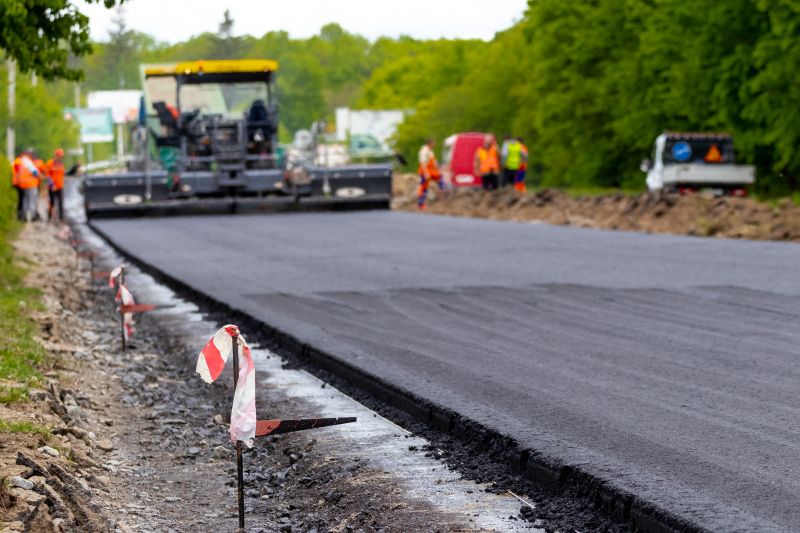 Signs Your Commercial Parking Lot Needs Asphalt Repair Or Replacement