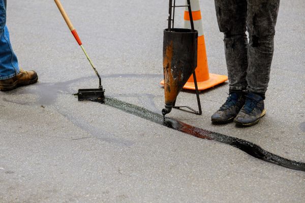 Asphalt Crack Restoration